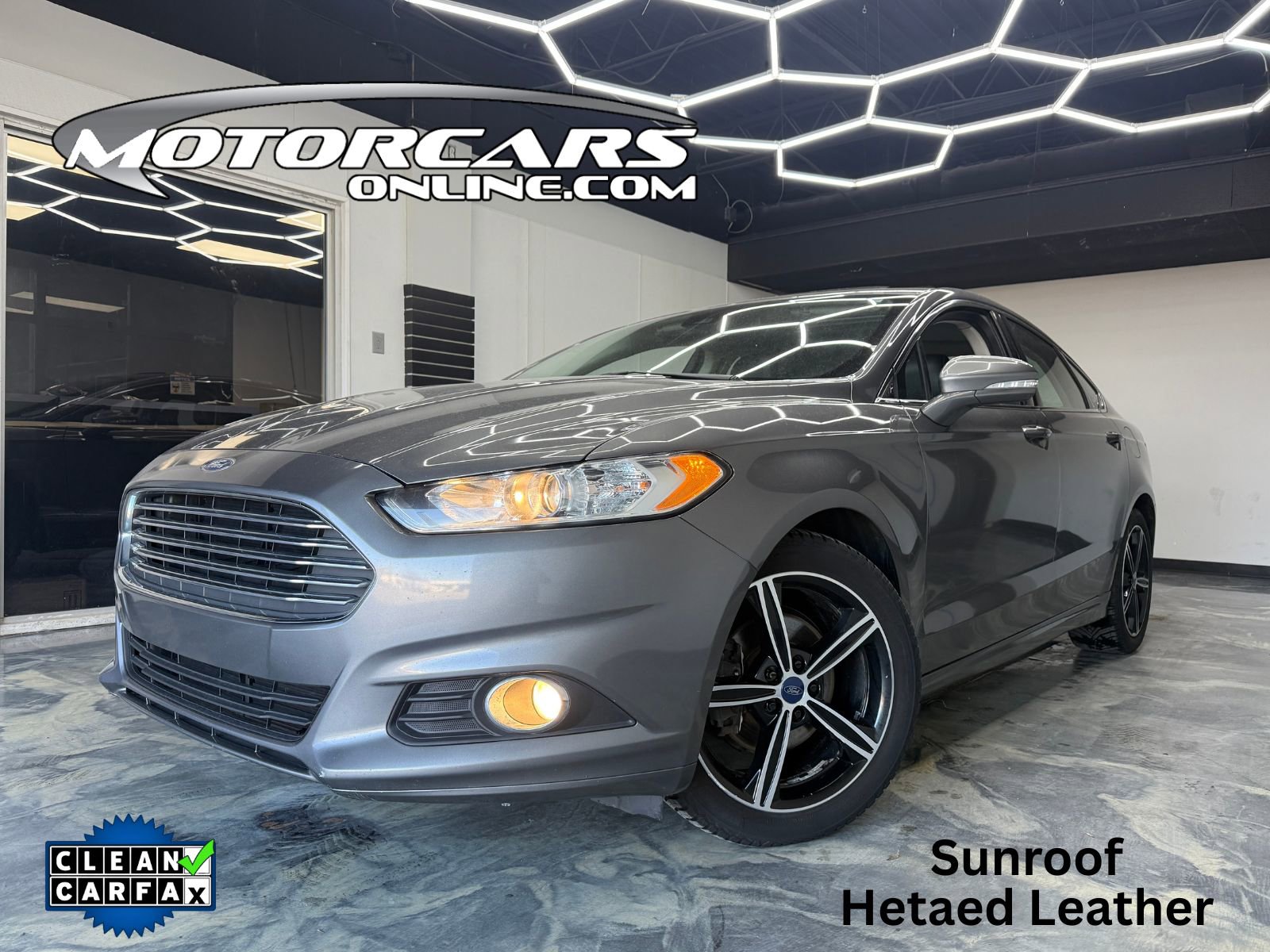 2014 Ford Fusion SE's photo