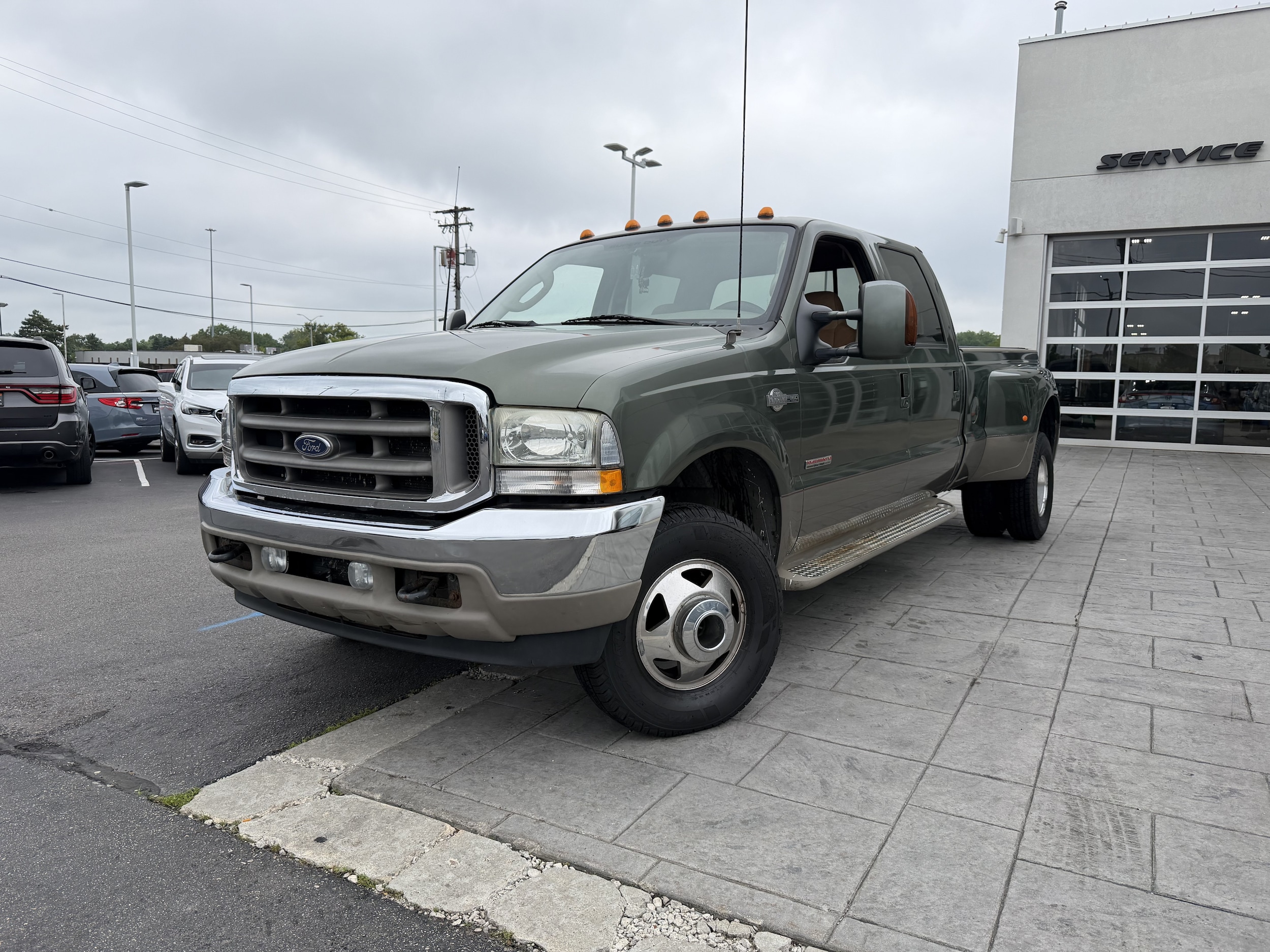 2003 Ford F-350 Lariat 4x4 Crew Cab SWB DRW's photo