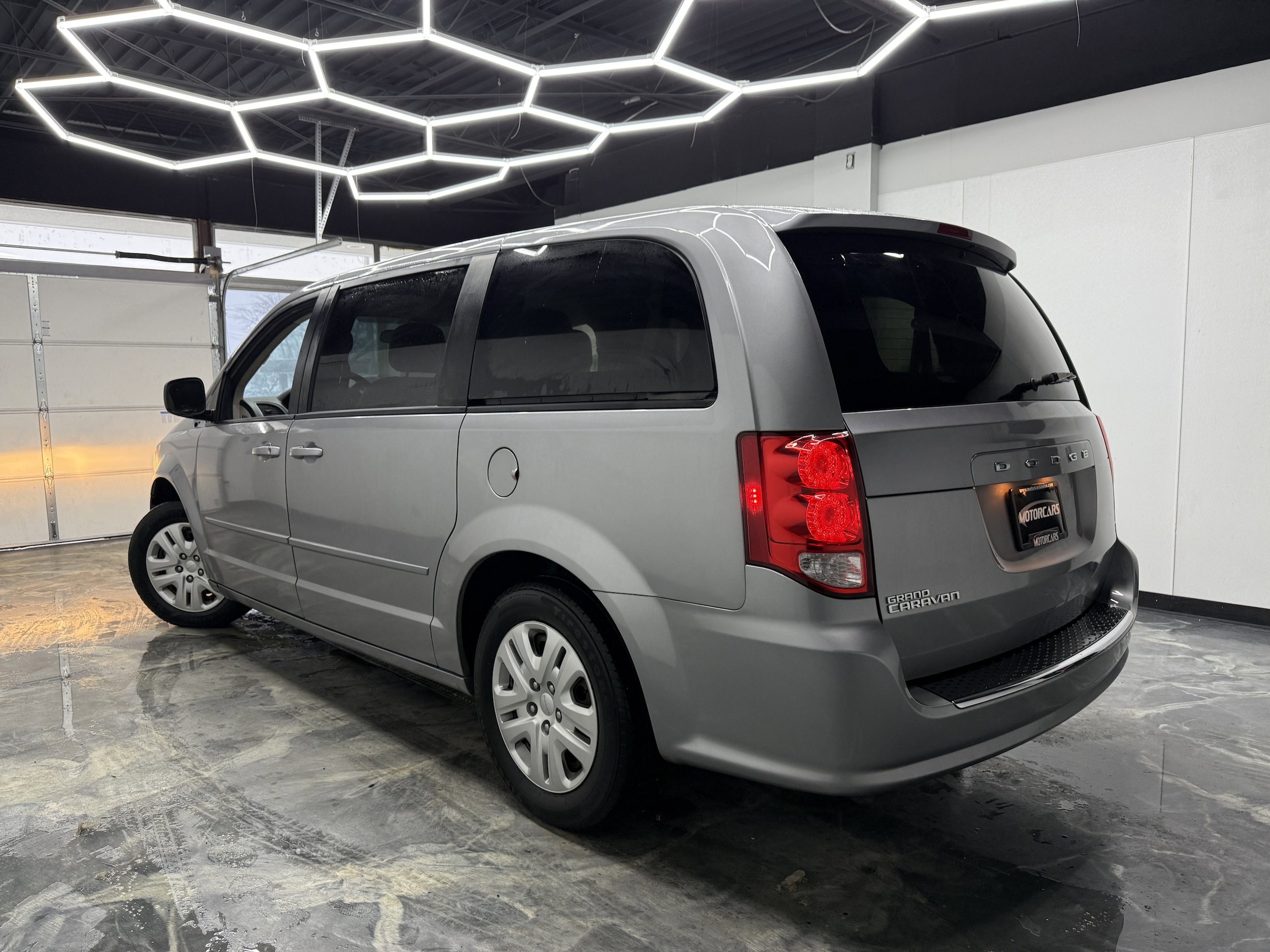 2017 Dodge Grand Caravan SE's photo