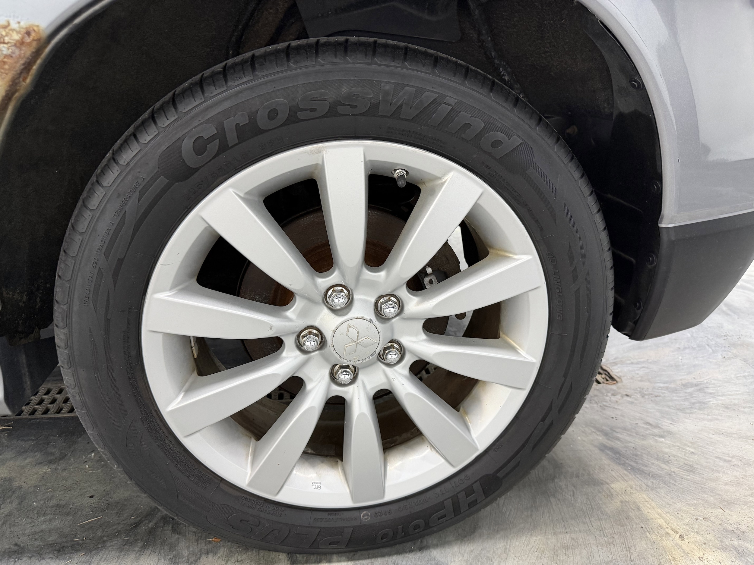 2011 Mitsubishi Outlander Sport SE - Photo 21