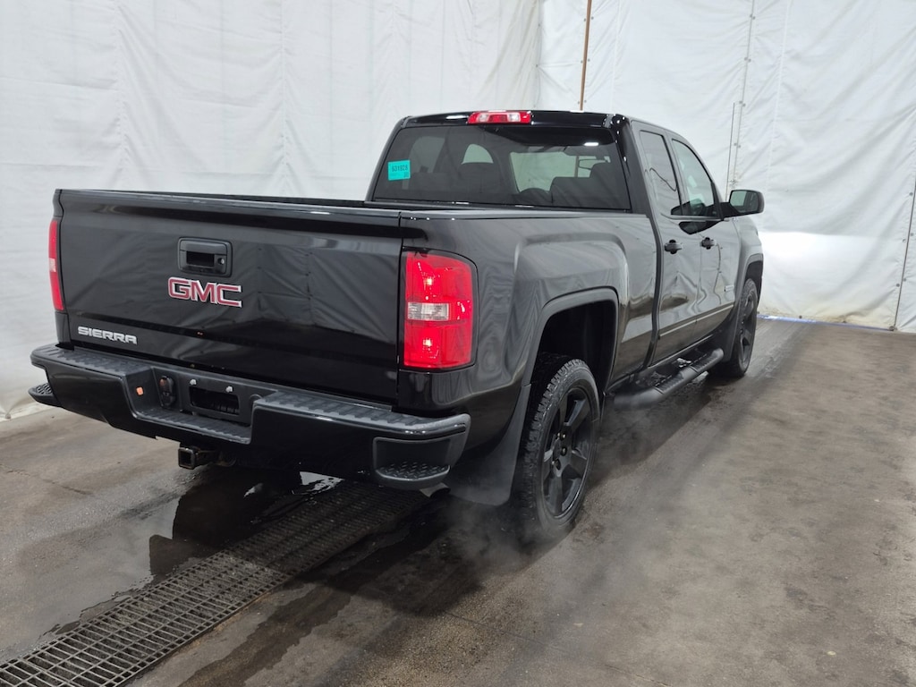 Used 2017 GMC Sierra 1500  Truck Double Cab
