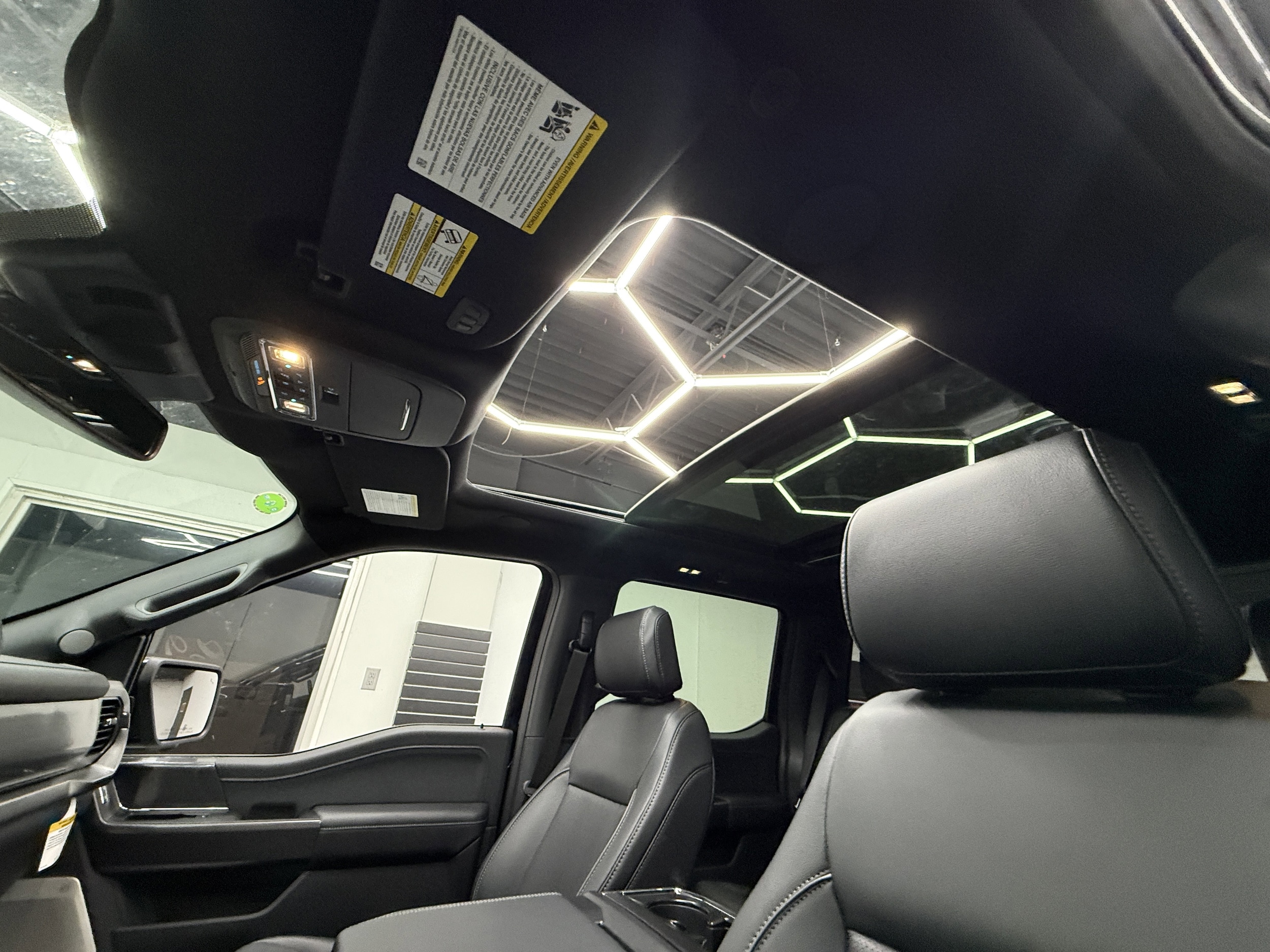 2026 Ford F-150 Lariat - Photo 13