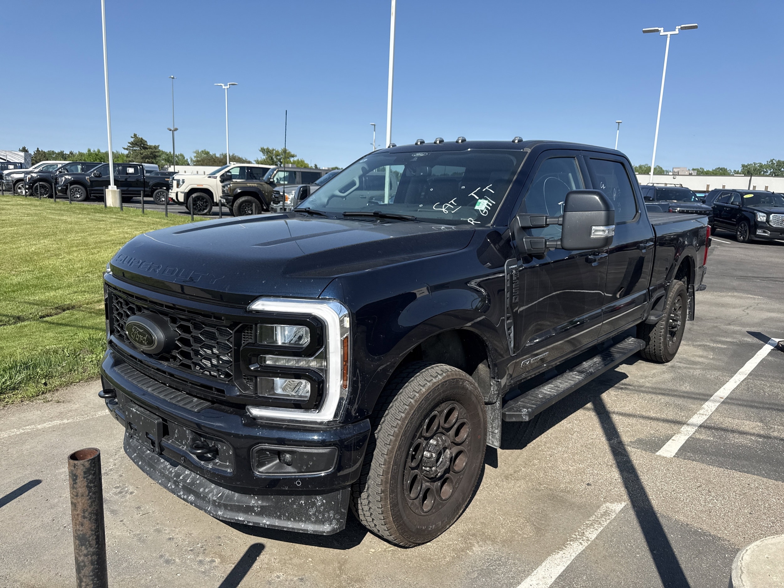 2025 Ford F-250 Lariat 4x4 Crew Cab 176 in's photo
