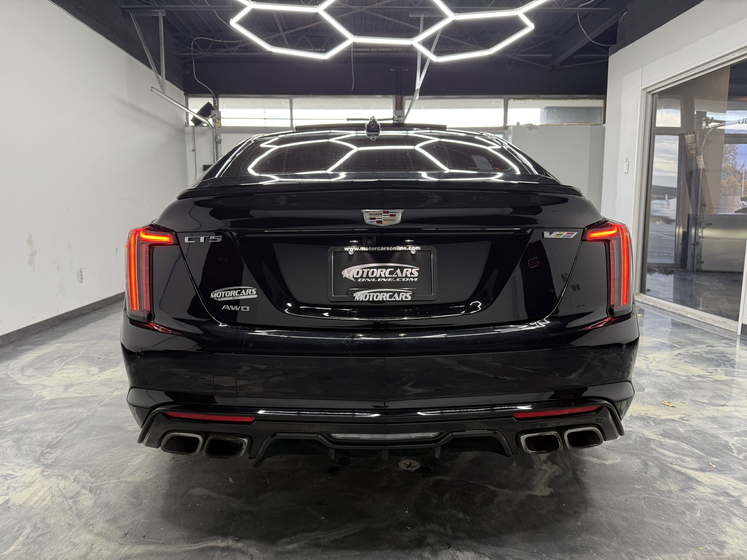 2024 Cadillac CT5 V photo 4