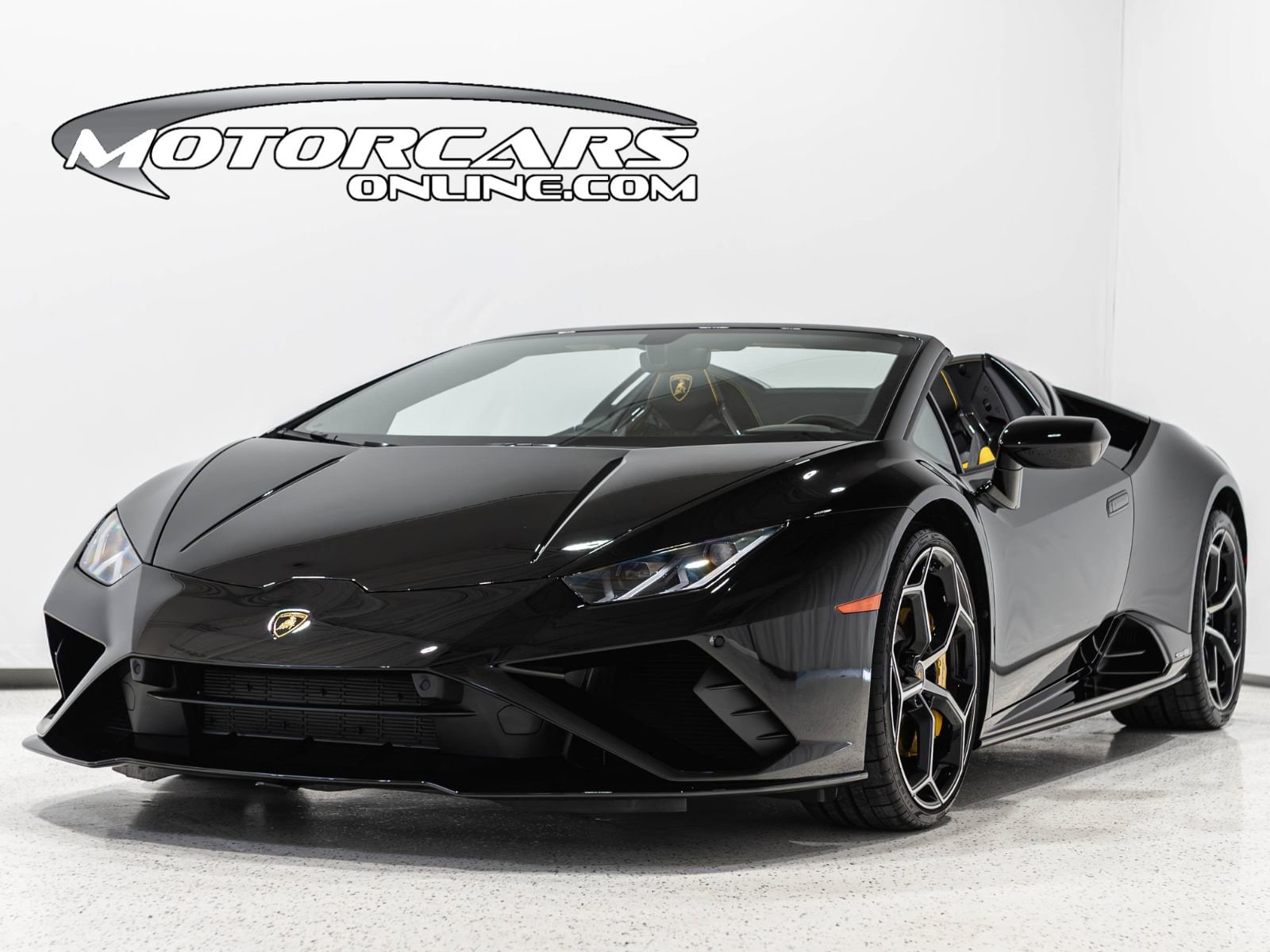 2022 Lamborghini Huracan EVO Spyder's photo