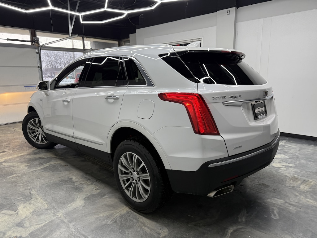 Used 2019 Cadillac XT5 Luxury AWD SUV