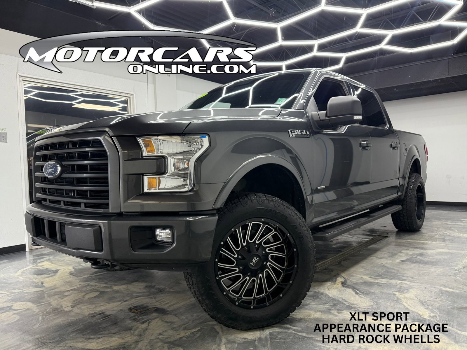 2017 Ford F-150 XLT's photo