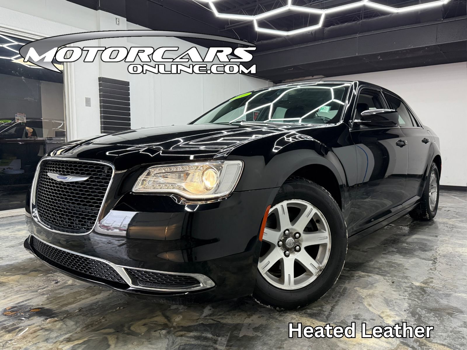 2019 Chrysler 300 Touring
