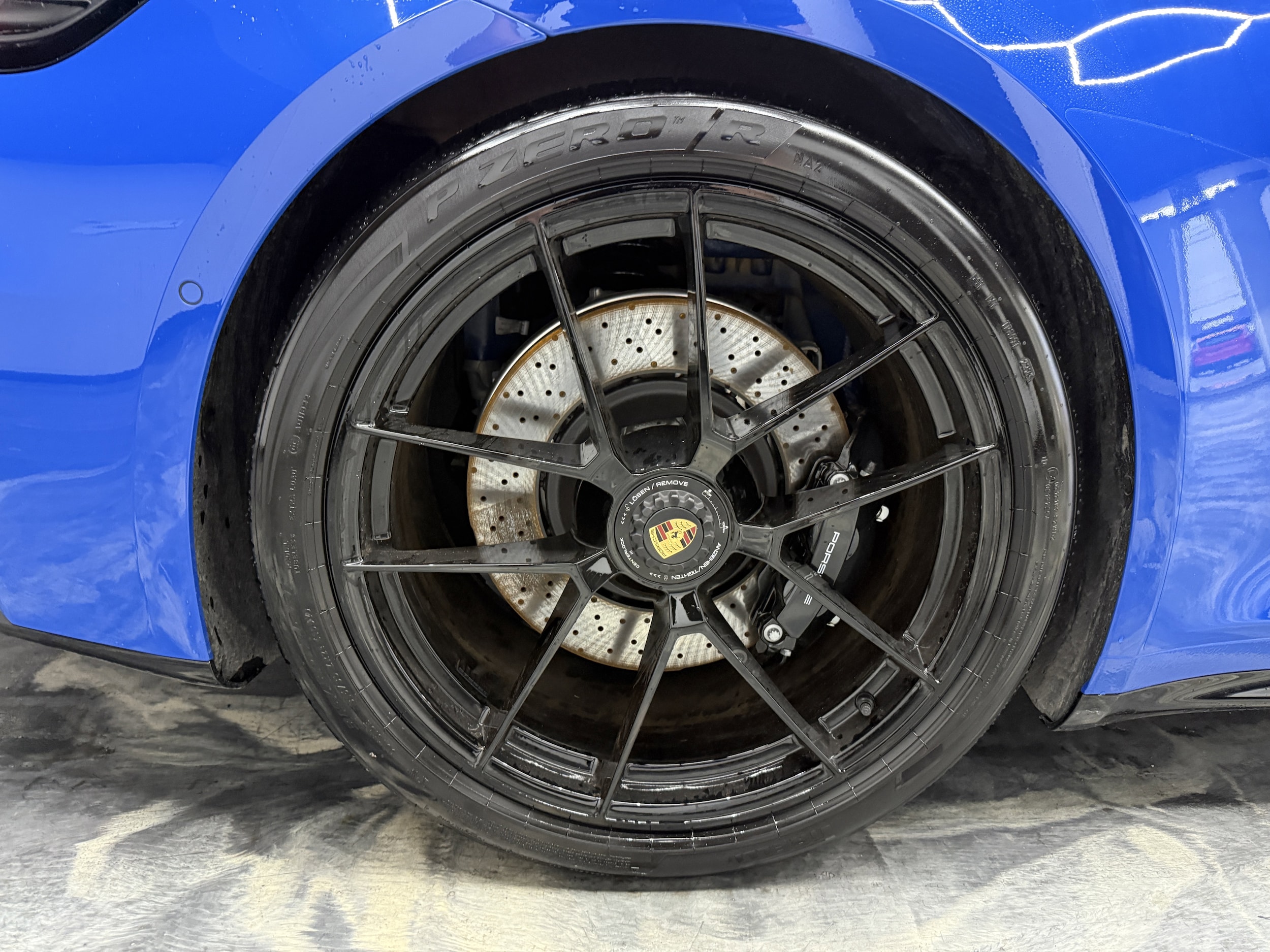 2026 Porsche 911 Targa GTS - Photo 40