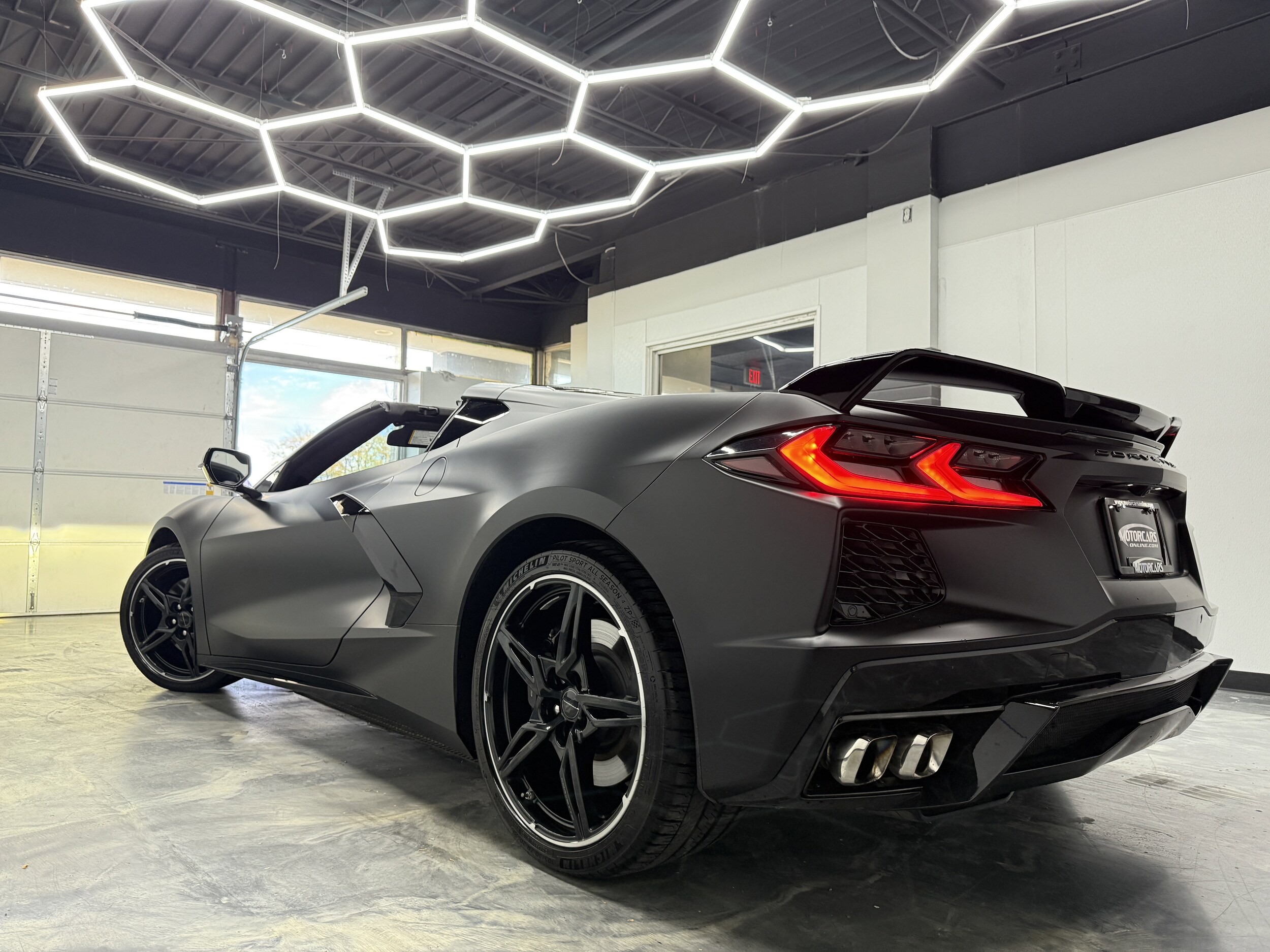 2021 Chevrolet Corvette 3LT photo 3
