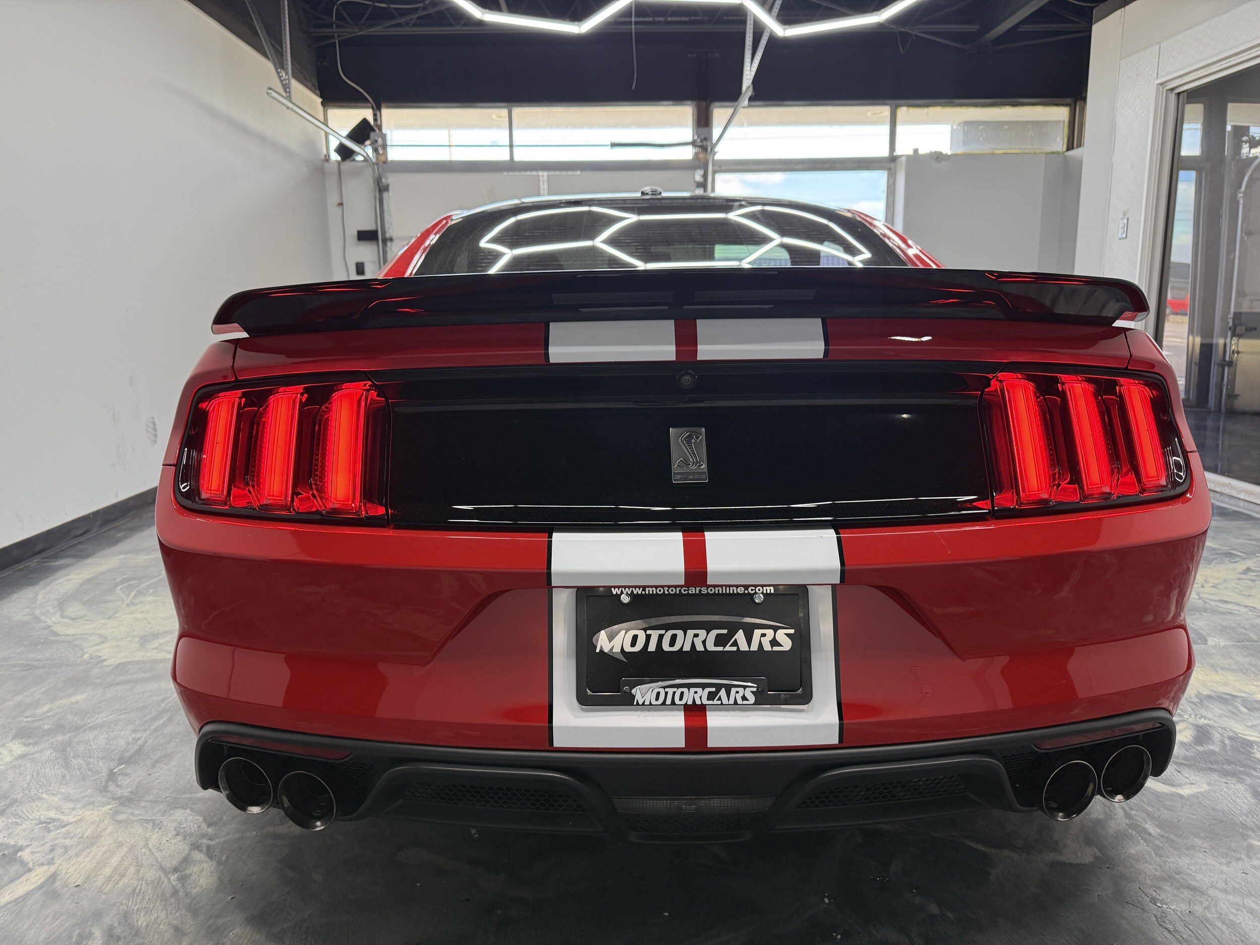 2016 Ford Mustang Shelby GT350 photo 4