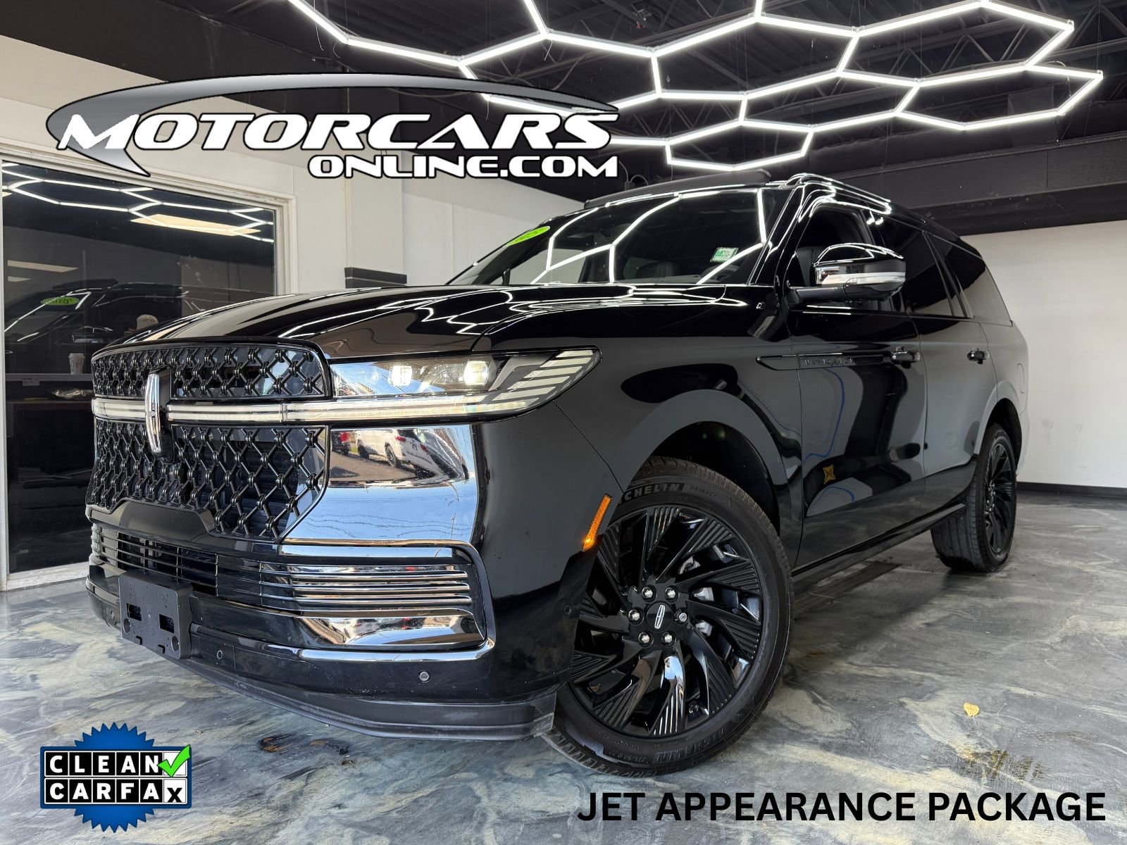 2025 Lincoln Navigator Reserve's photo