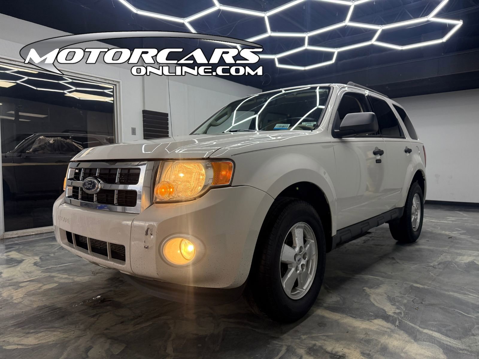 2011 Ford Escape Base's photo