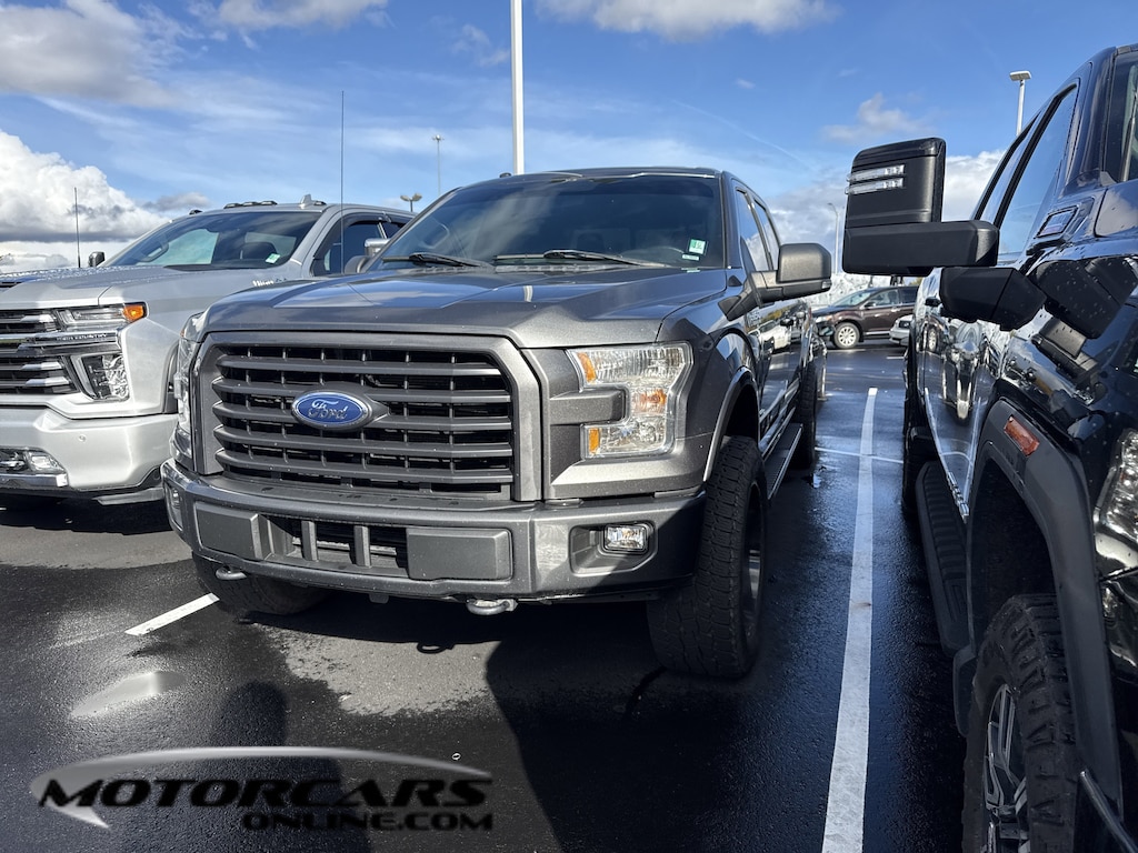 Used 2017 Ford F-150 XLT Truck SuperCrew Cab