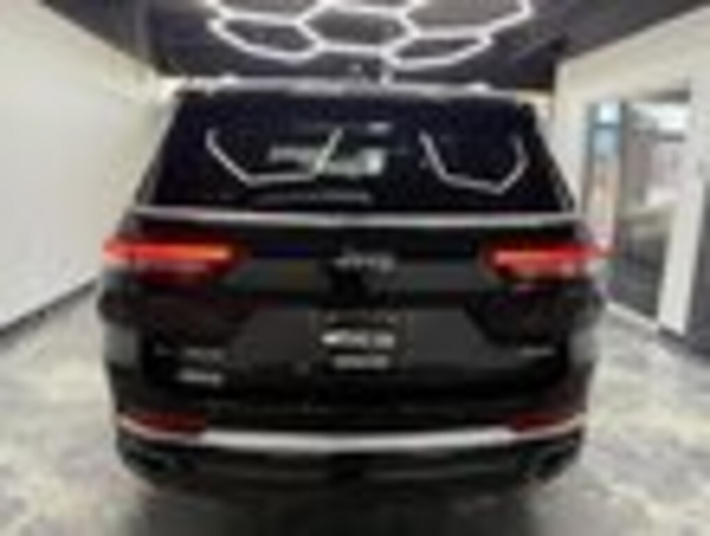 Used 2022 Jeep Grand Cherokee L Summit Reserve SUV