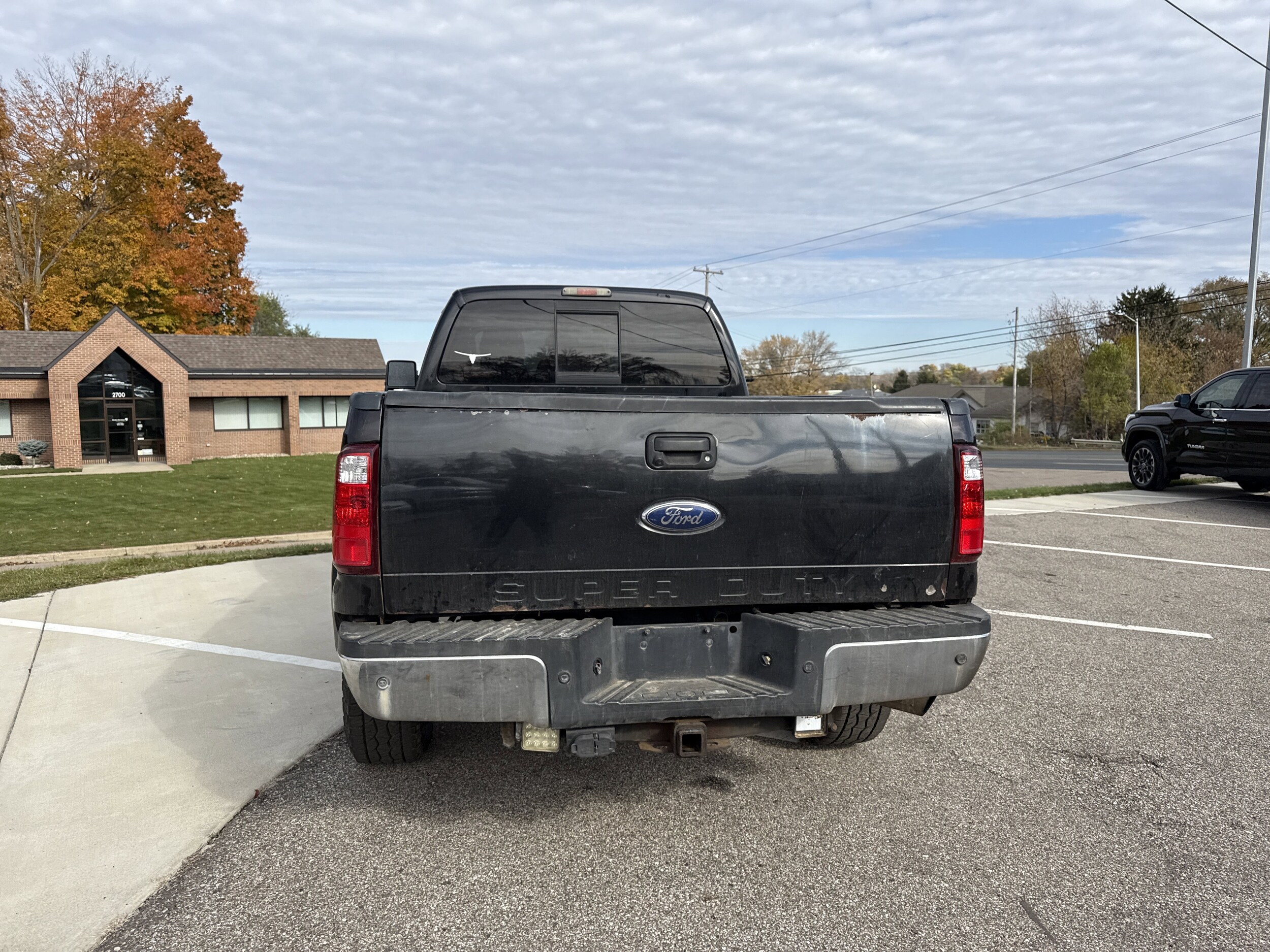 2011 Ford F-350 Lariat photo 4