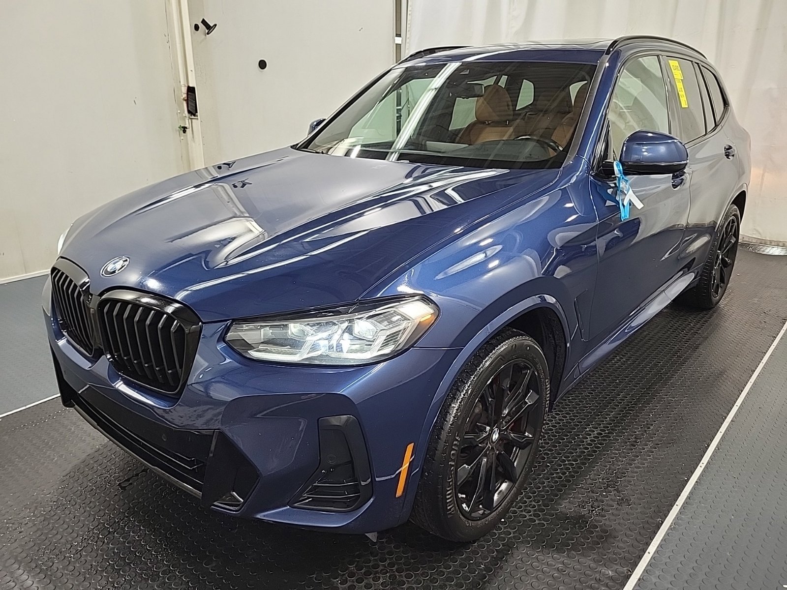 2023 BMW X3 30i's photo