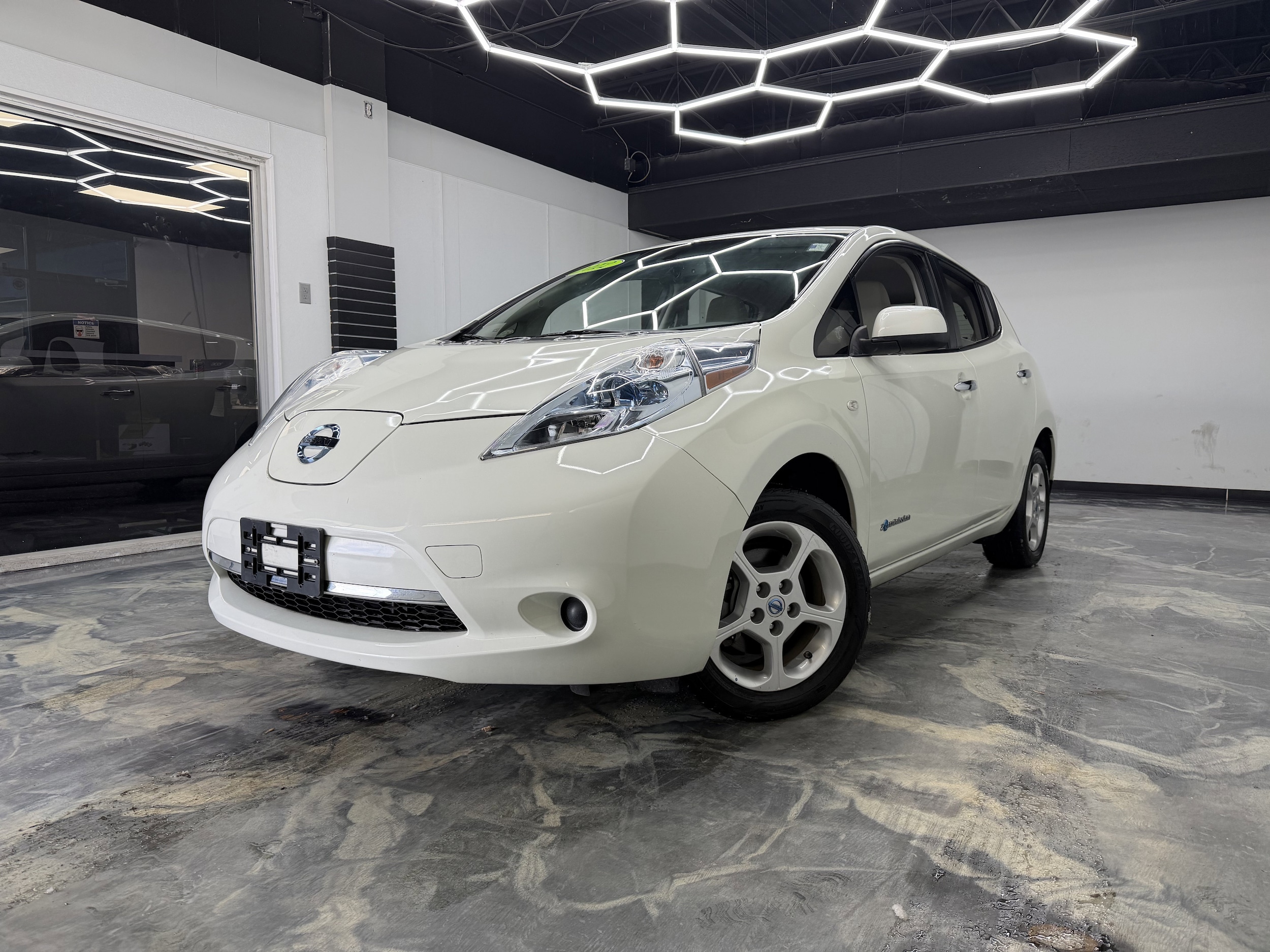 2012 Nissan LEAF SV