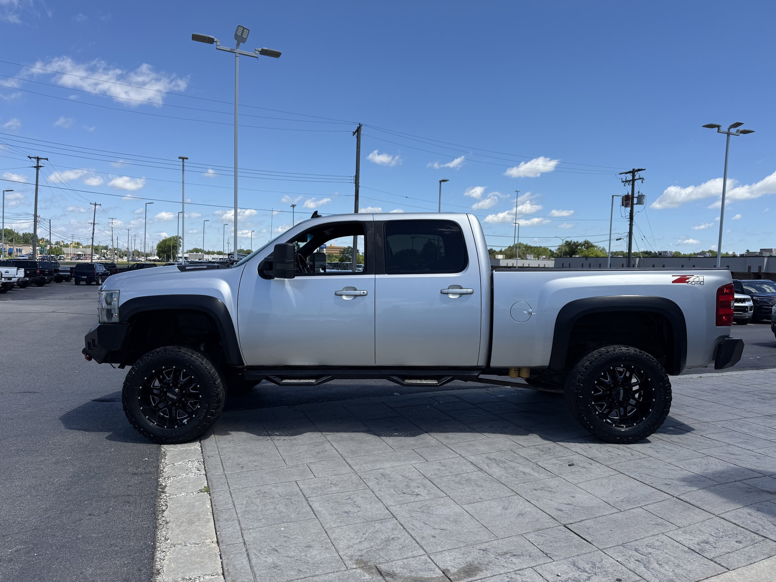 2014 Chevrolet Silverado 2500HD LT - Photo 3