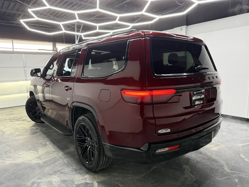 Used 2024 Jeep Wagoneer Series II Carbide SUV