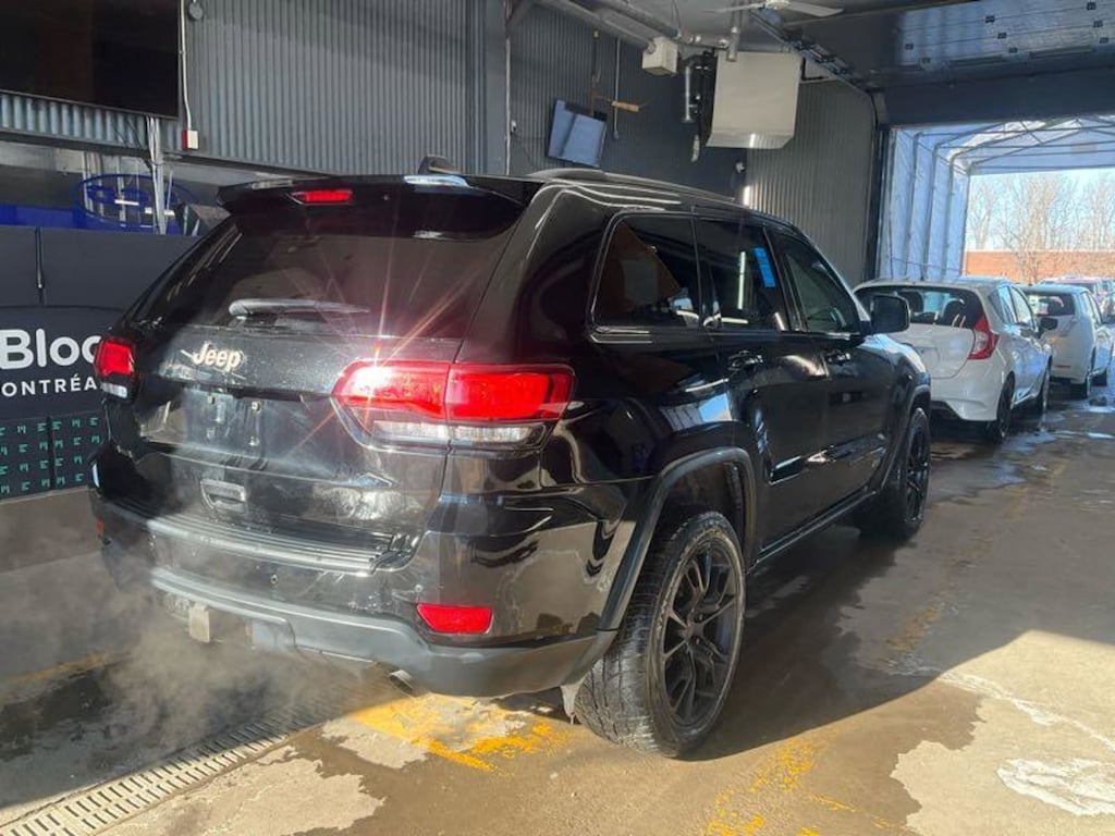 Used 2017 Jeep Grand Cherokee Laredo 75th Anniversary SUV