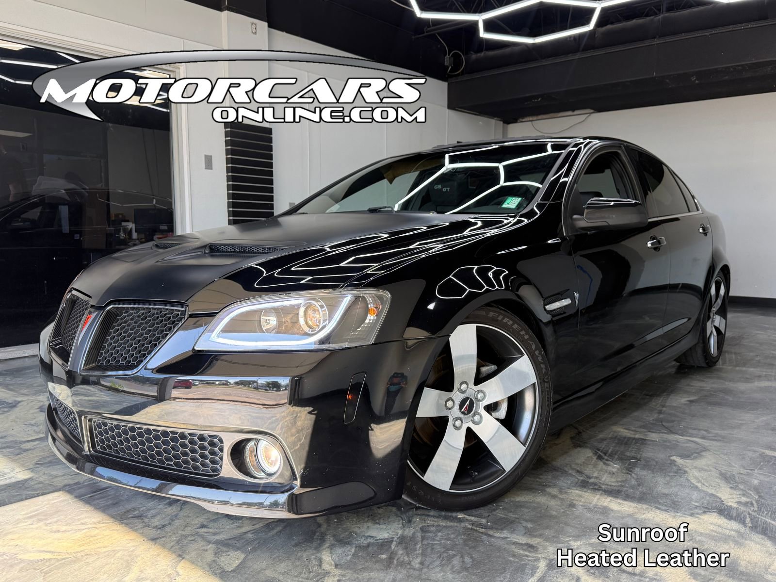 2008 Pontiac G8 GT's photo