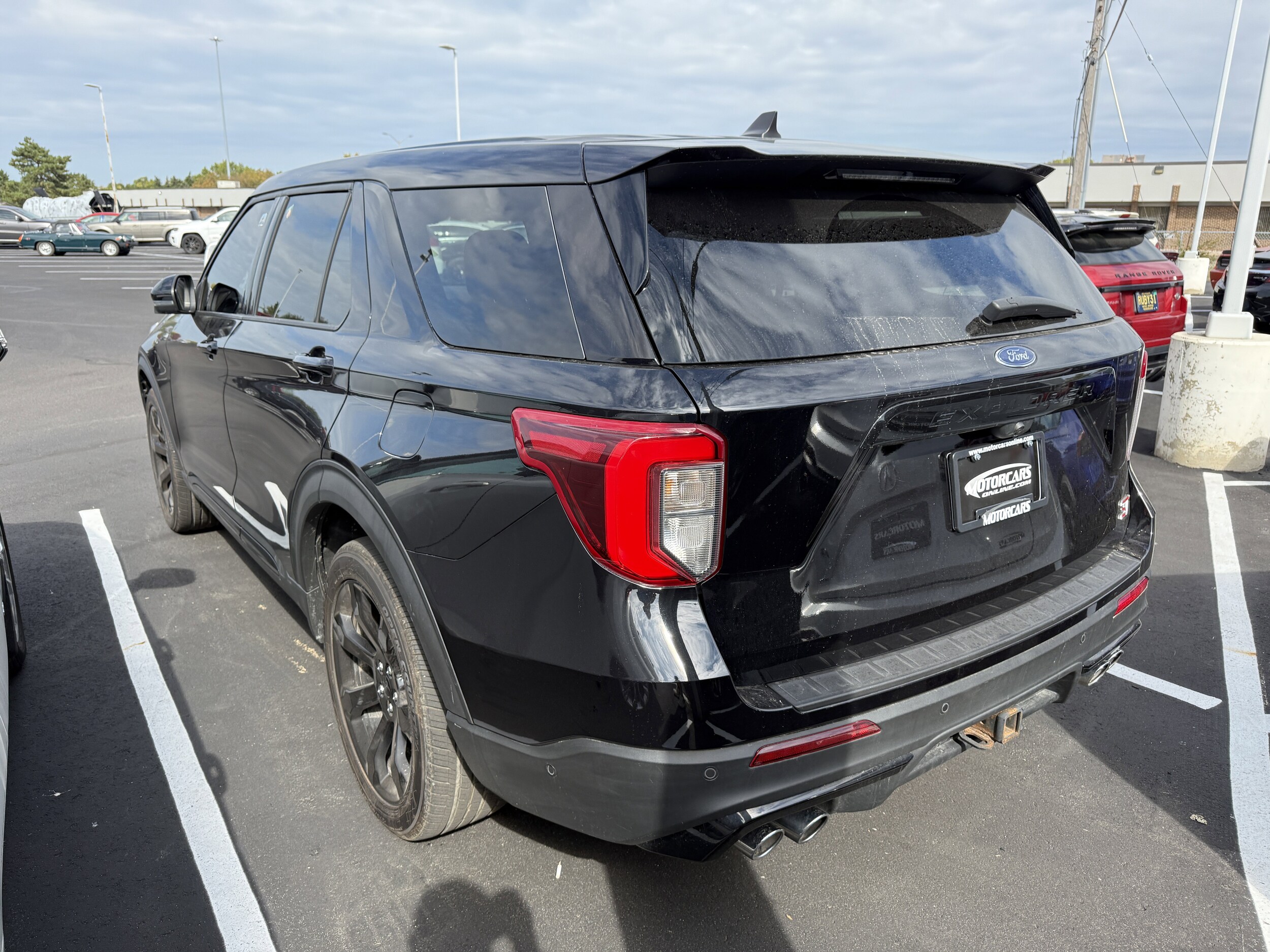 2021 Ford Explorer ST photo 3