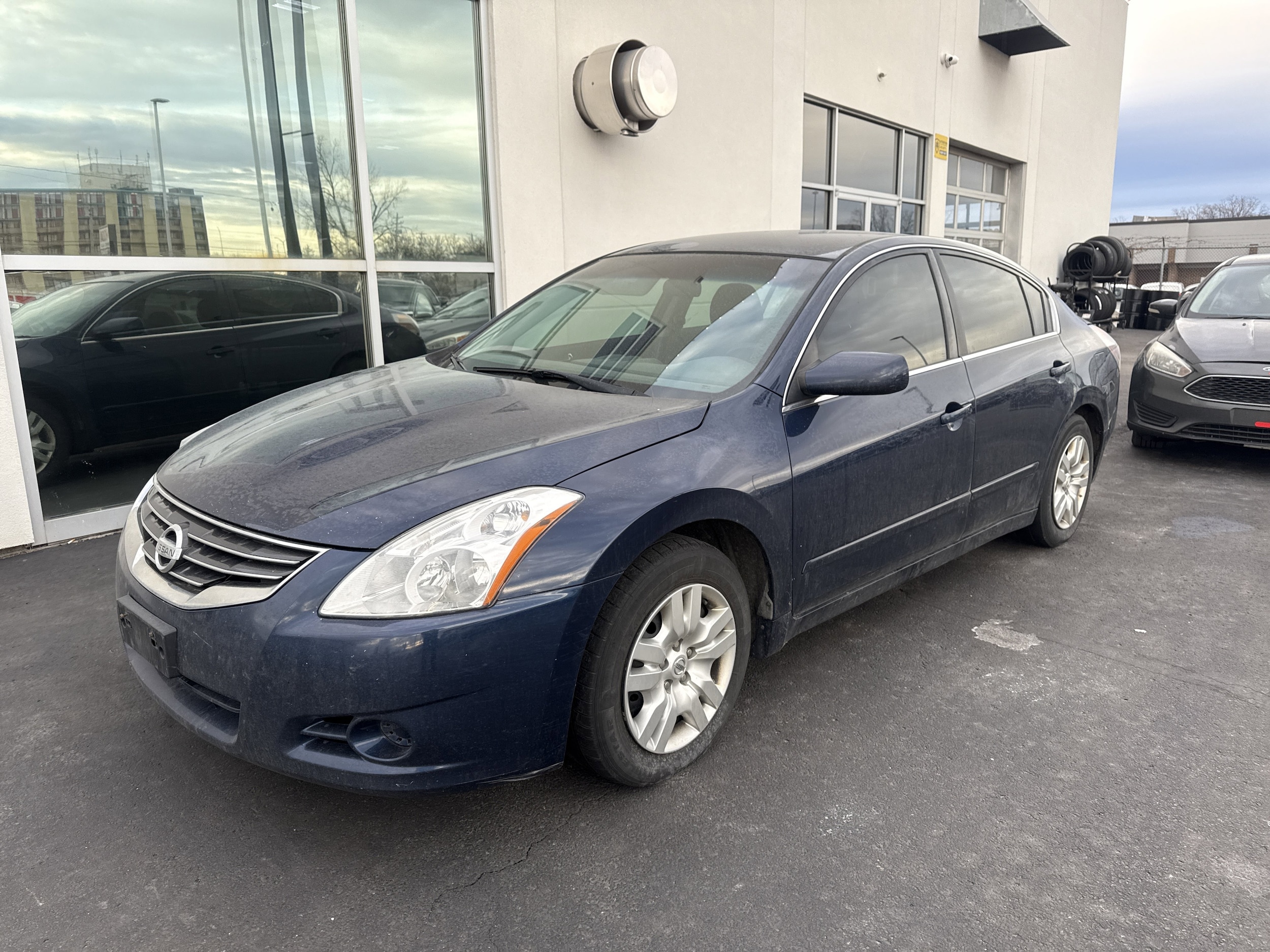 2012 Nissan Altima S's photo
