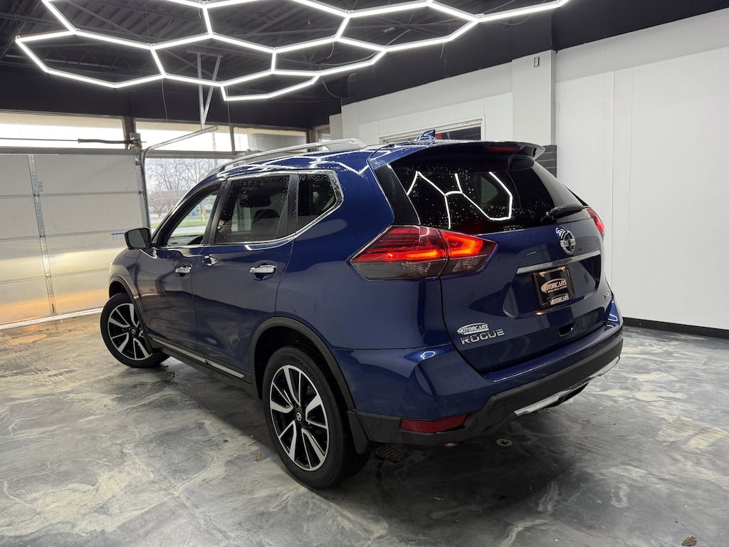 Used 2017 Nissan Rogue SL Platinum SUV