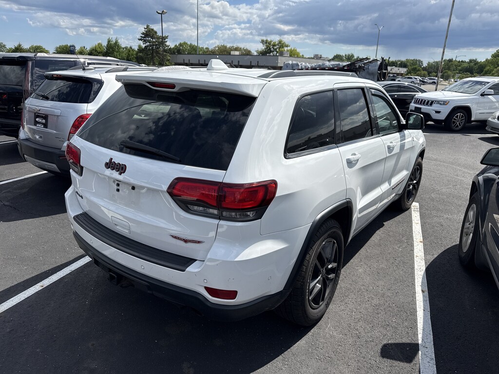 Used 2017 Jeep Grand Cherokee Trailhawk SUV