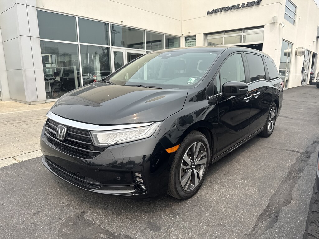 Used 2021 Honda Odyssey Touring Van