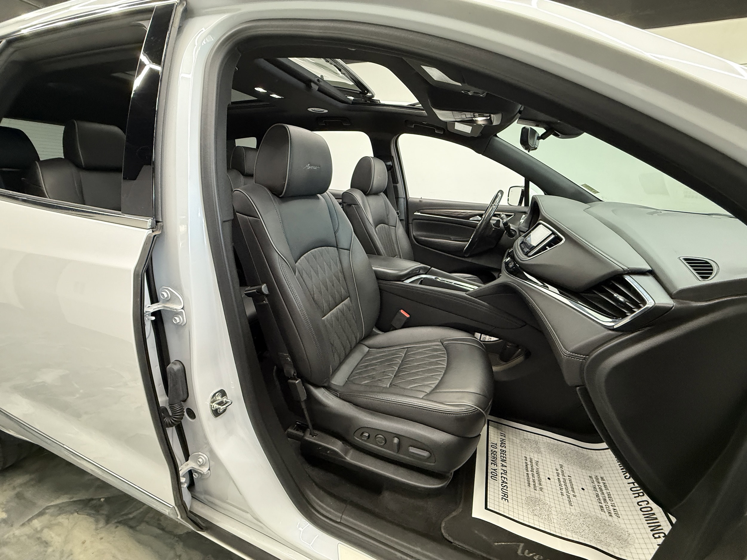 2023 Buick Enclave Avenir - Photo 25