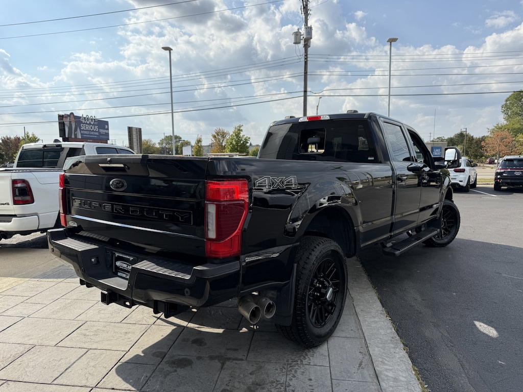 Used 2021 Ford Super Duty F-250 SRW LARIAT Truck Crew Cab