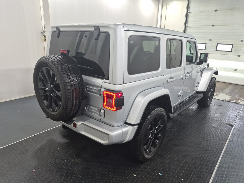 Used 2023 Jeep Wrangler High Altitude SUV