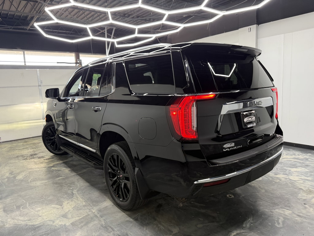 Used 2023 GMC Yukon SLT SUV