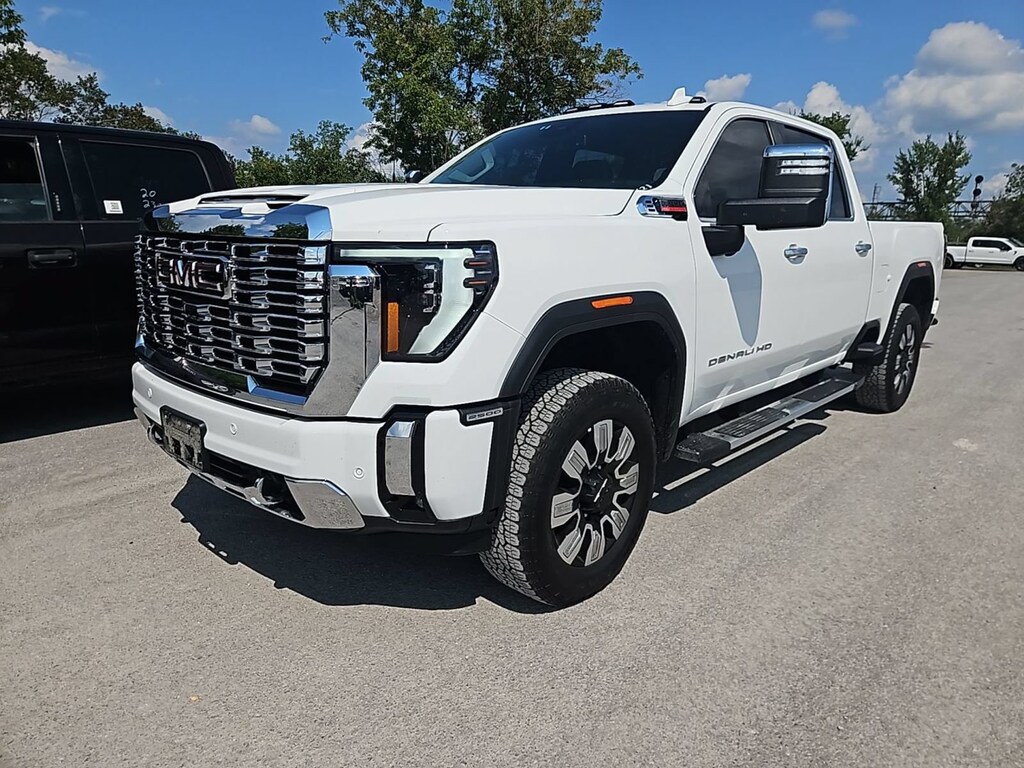 Used 2025 GMC Sierra 2500HD Denali Truck Crew Cab