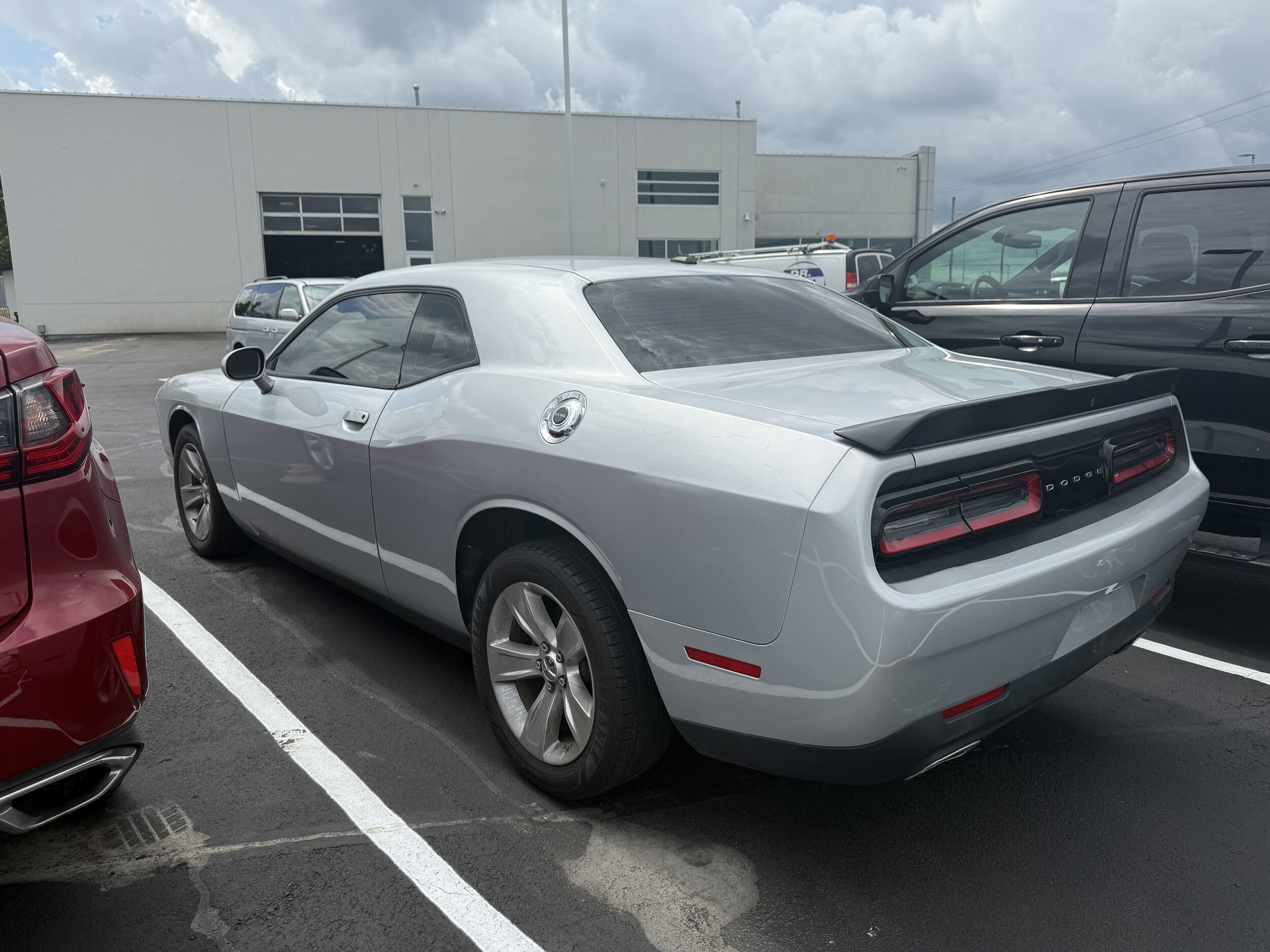 2023 Dodge Challenger SXT photo 3