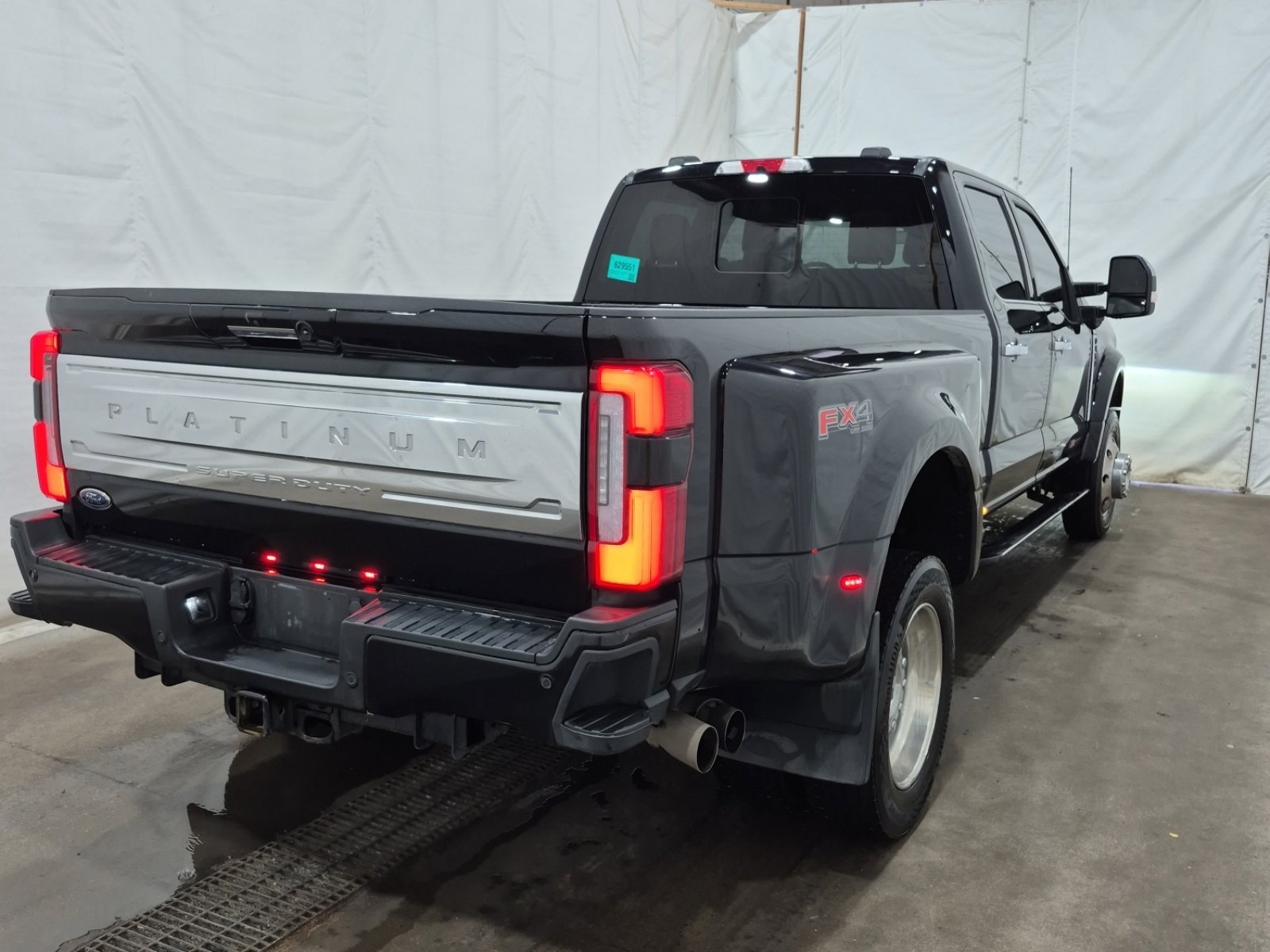 2024 Ford F-450 Platinum photo 3