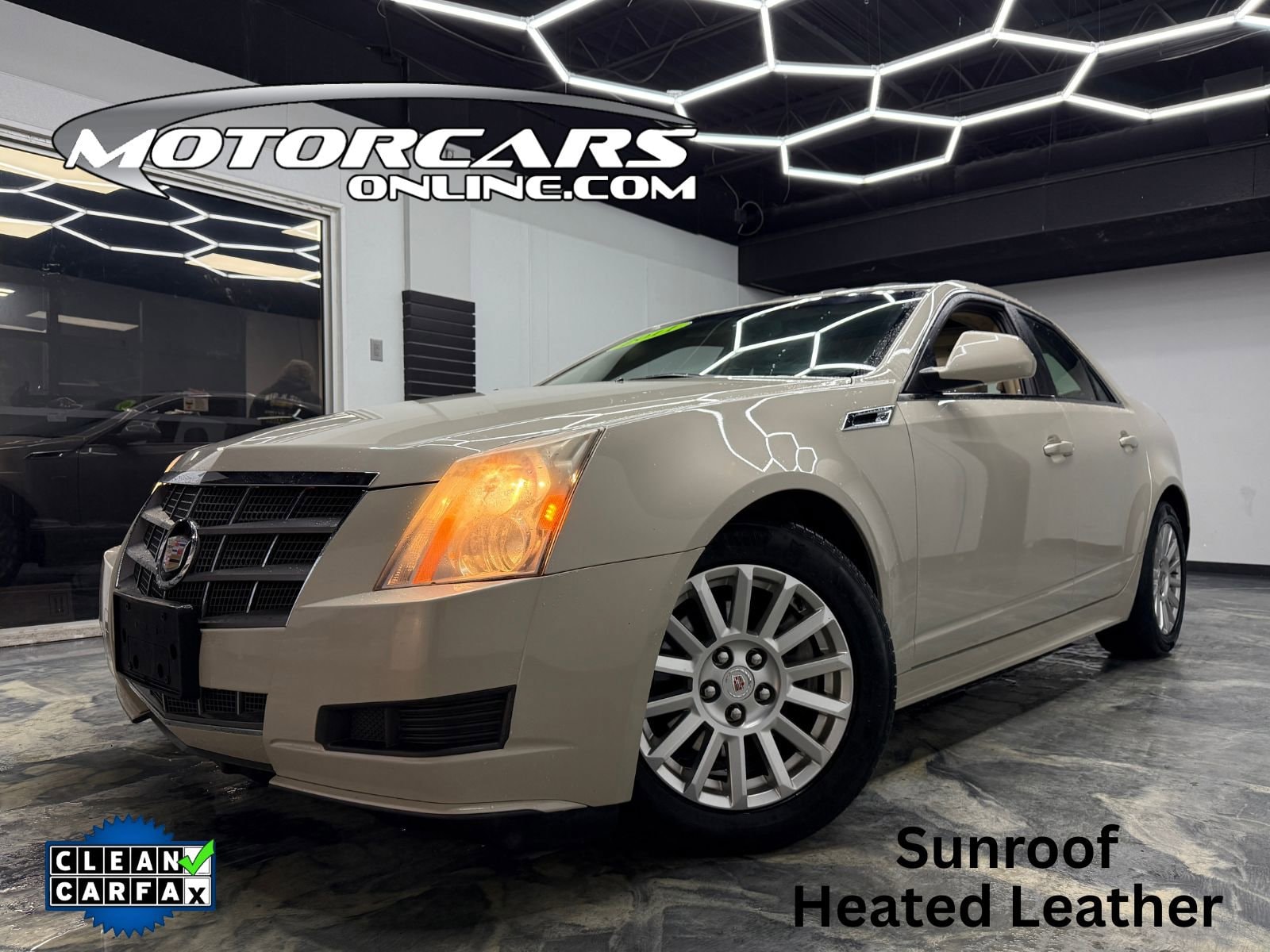 2011 Cadillac CTS Luxury Collection's photo