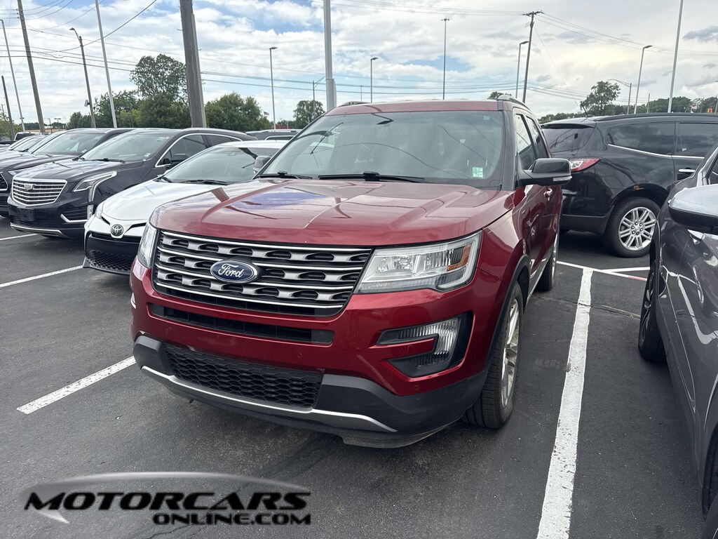 Used 2016 Ford Explorer XLT SUV
