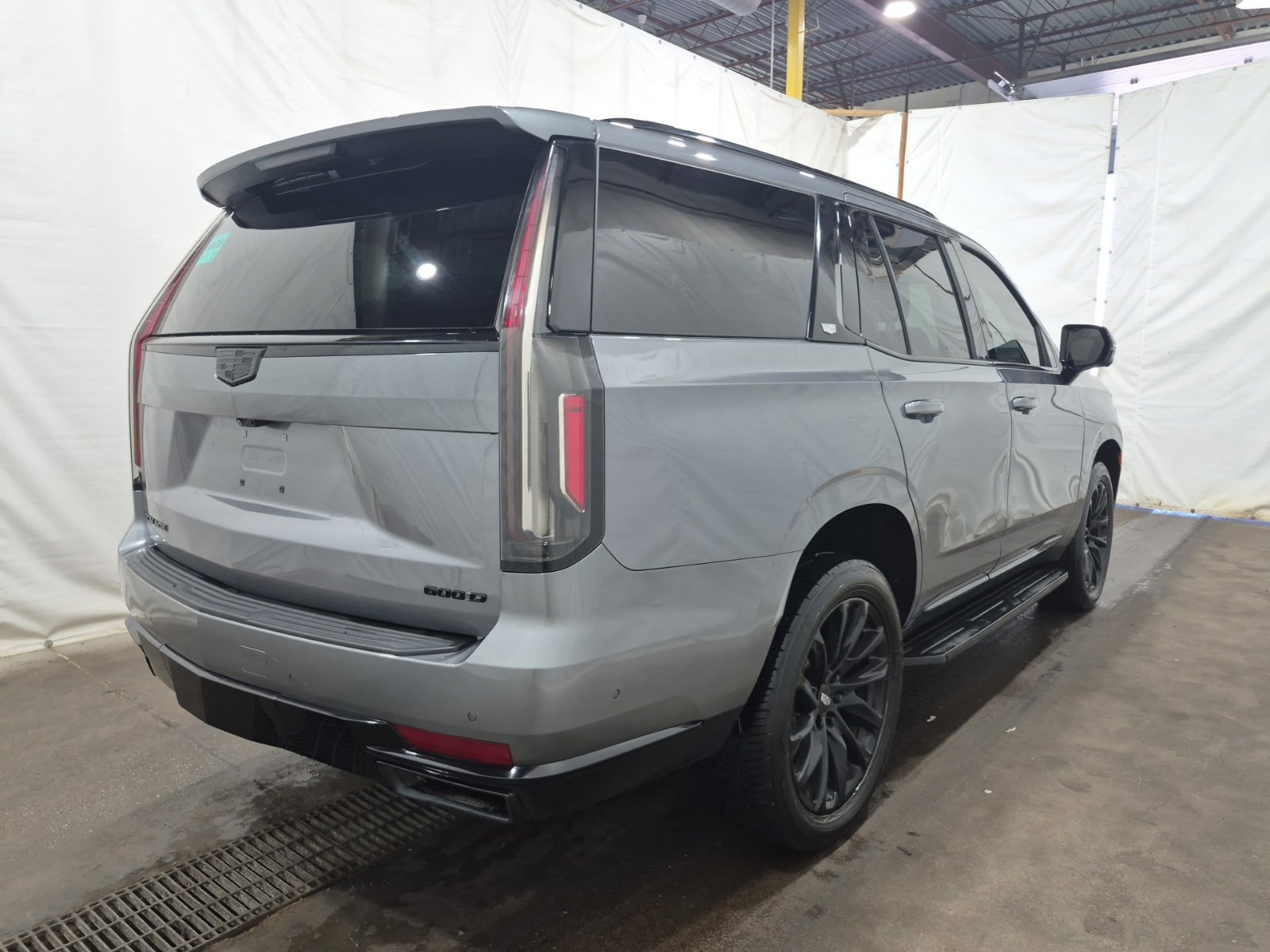 2021 Cadillac Escalade Sport photo 2