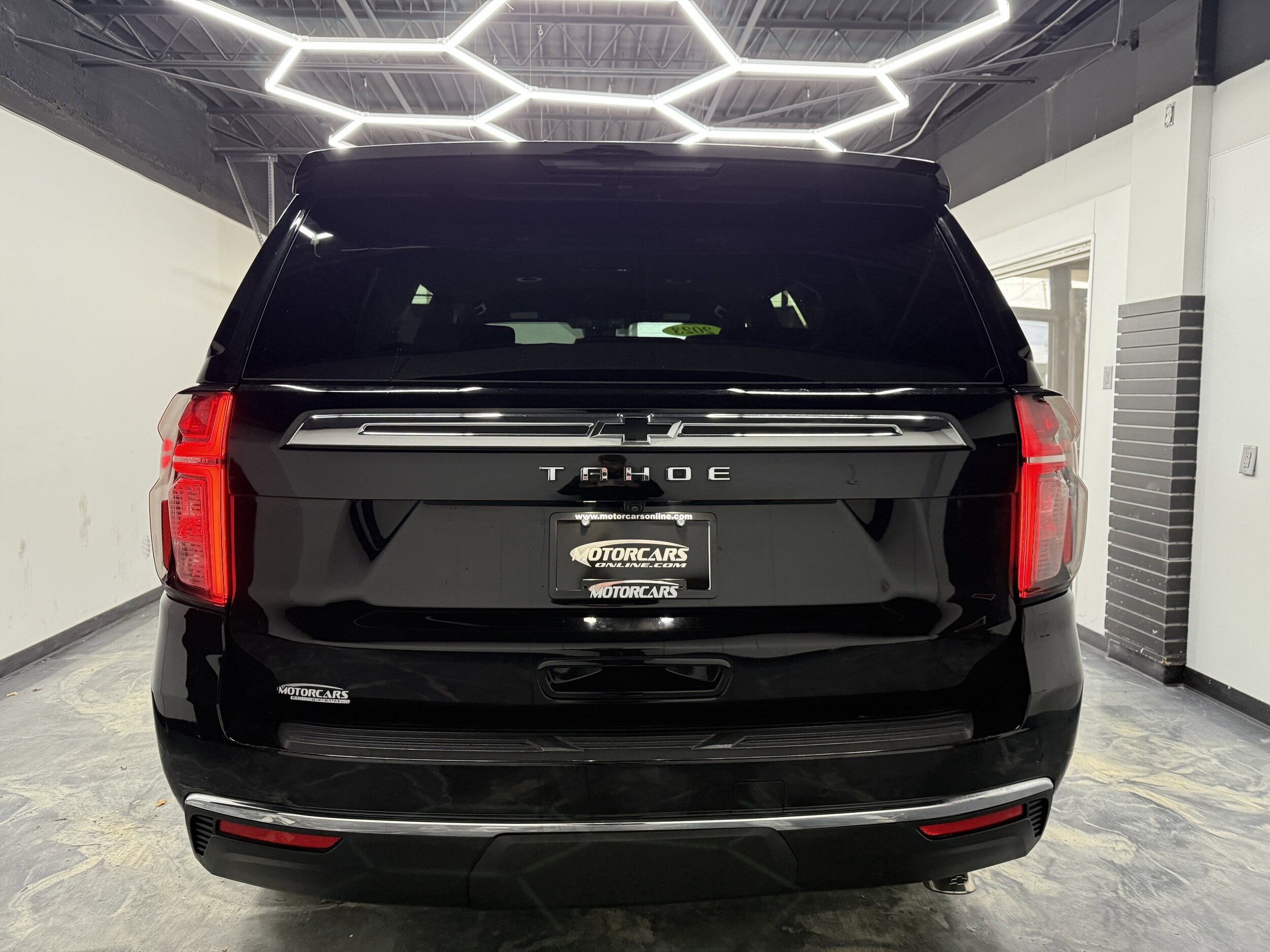 2023 Chevrolet Tahoe LS photo 4