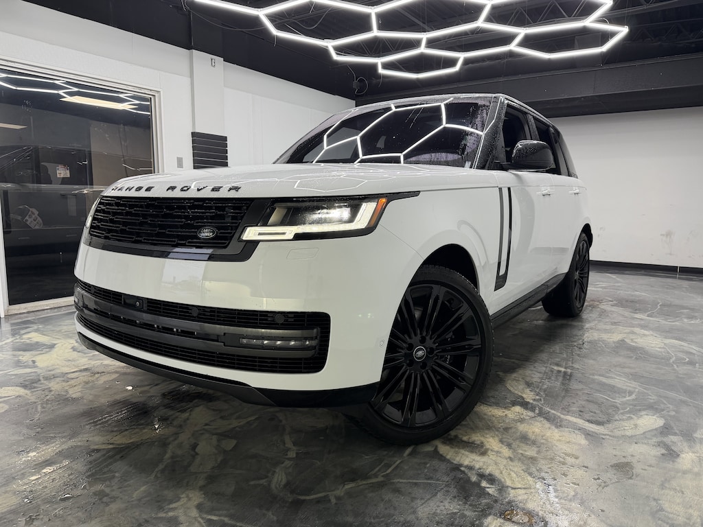 Used 2023 Land Rover Range Rover SE SUV
