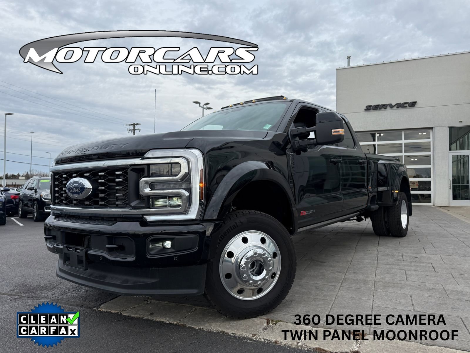 2025 Ford F-450 Super Duty Platinum's photo