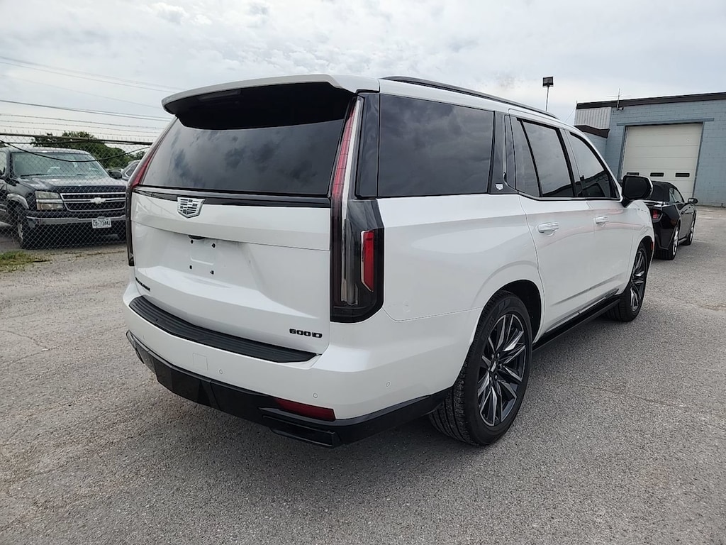 Used 2022 Cadillac Escalade Sport Platinum SUV