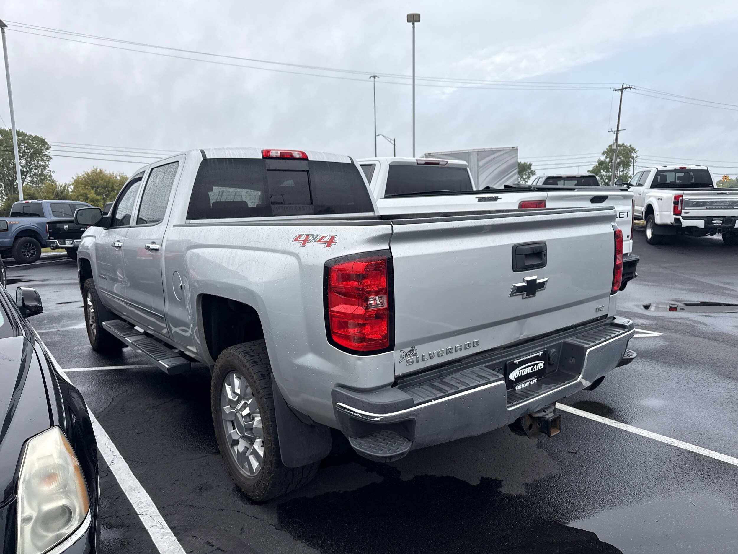 2015 Chevrolet Silverado LTZ photo 3