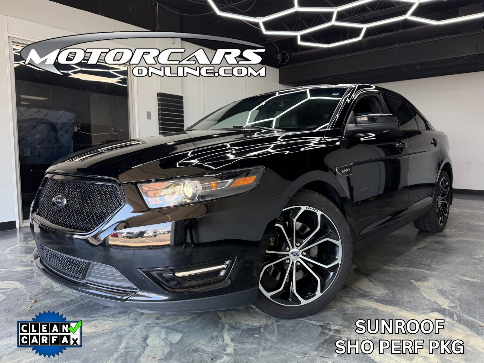 2018 Ford Taurus