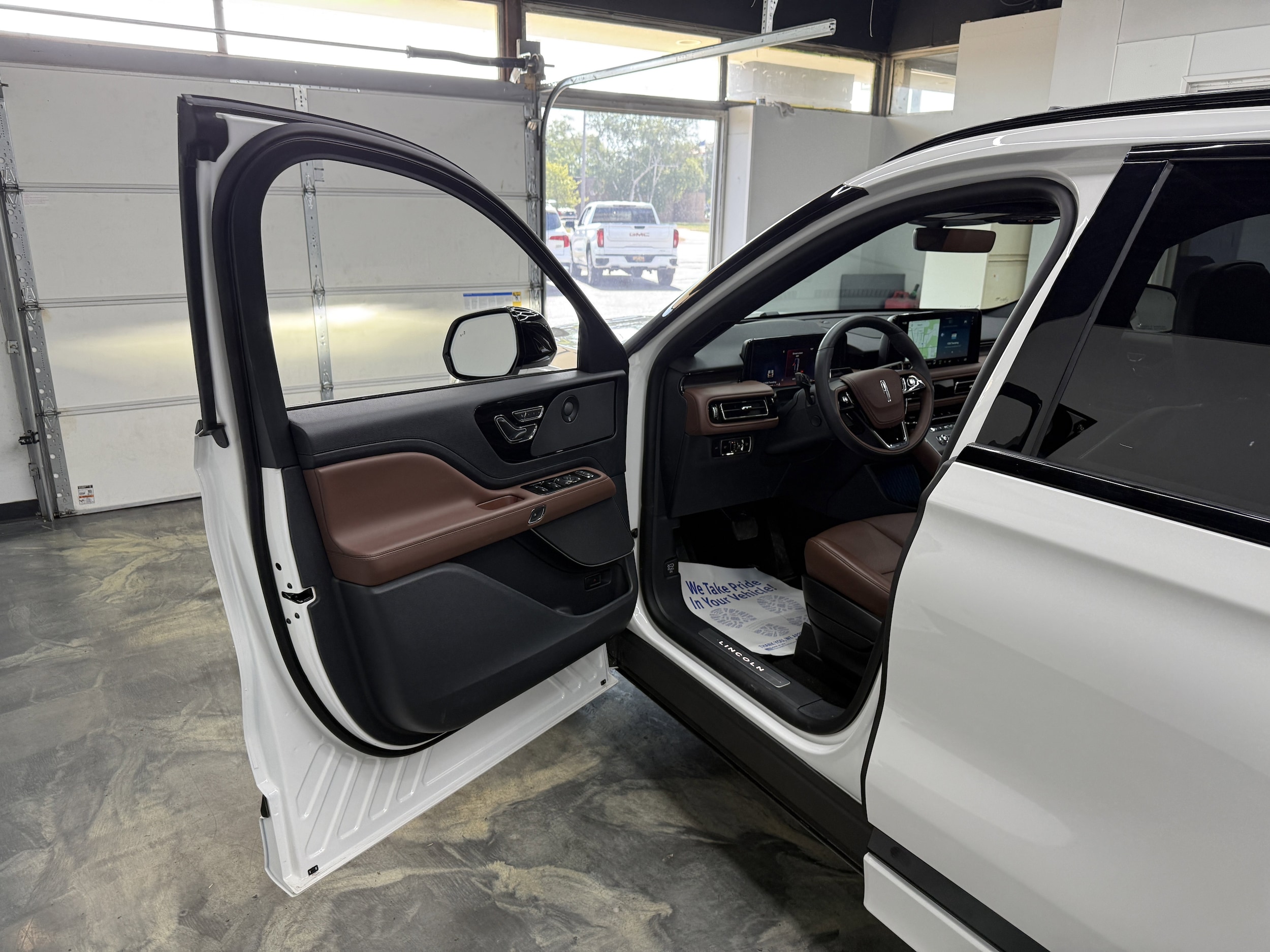 2026 Lincoln Aviator Reserve - Photo 8