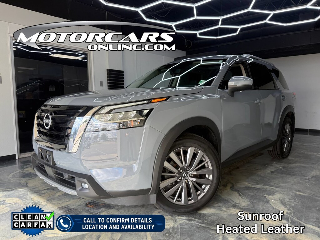 Used 2023 Nissan Pathfinder SL SUV