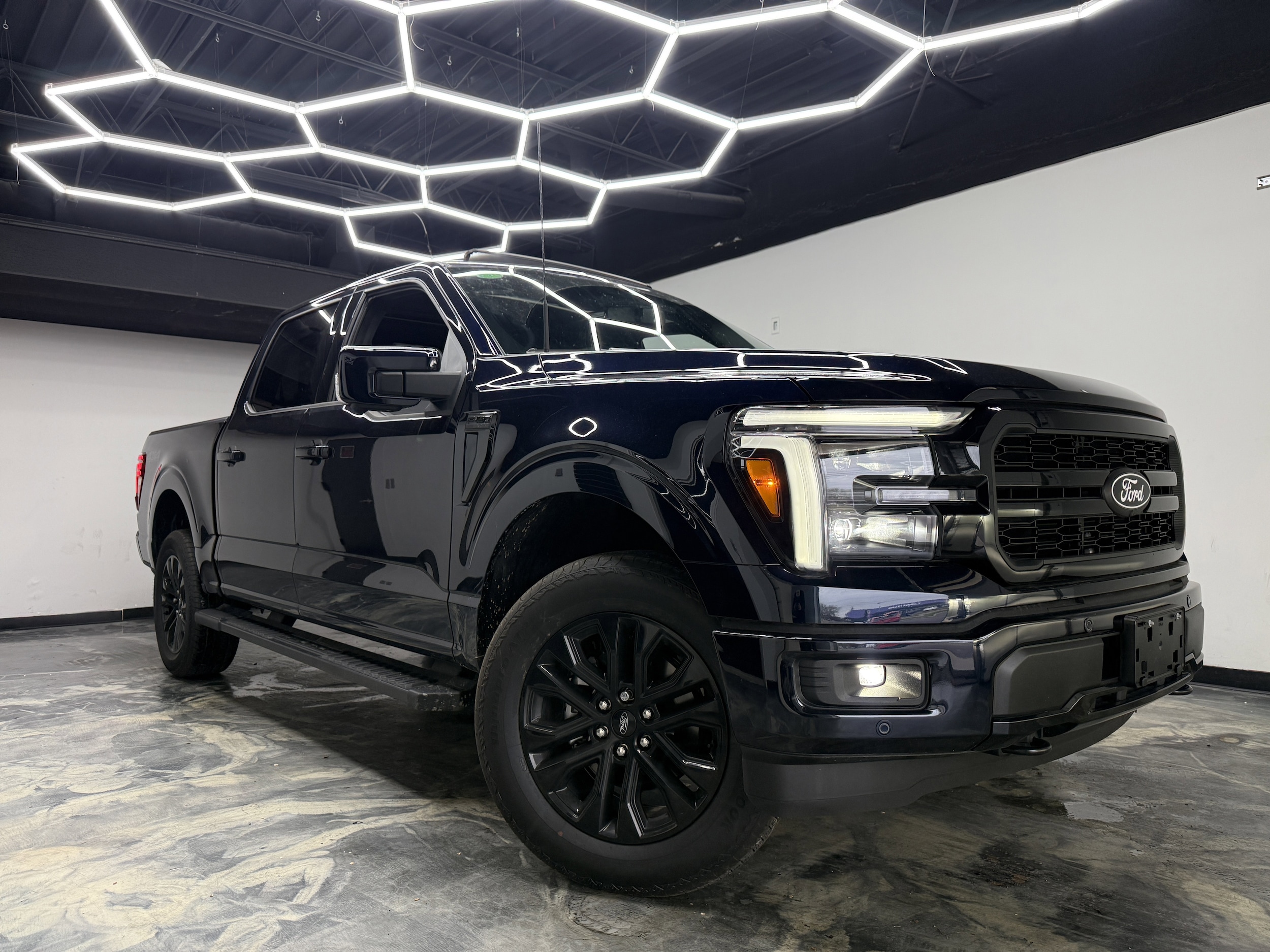 2026 Ford F-150 Lariat - Photo 6